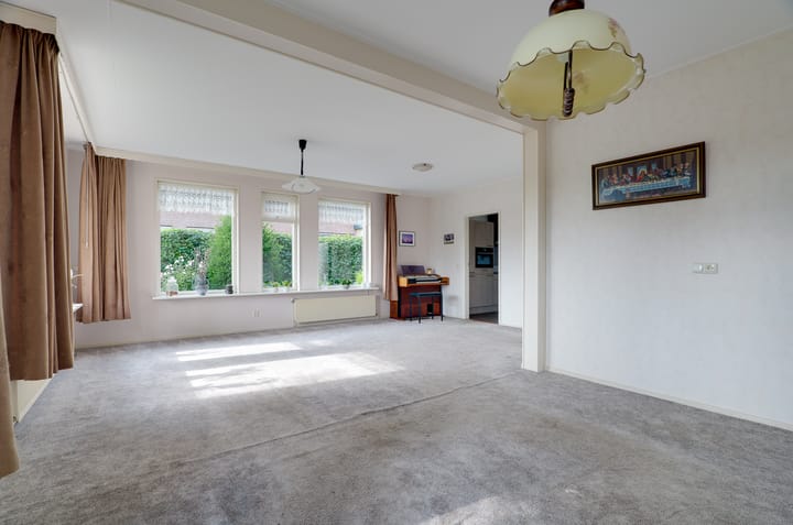 Photo 9 of Alberdaweg 37