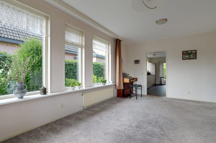 Photo 10 of Alberdaweg 37