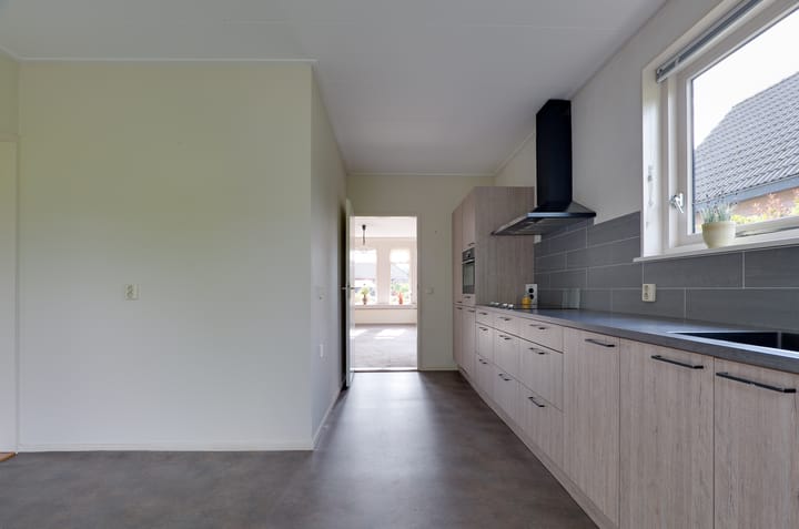 Photo 12 of Alberdaweg 37