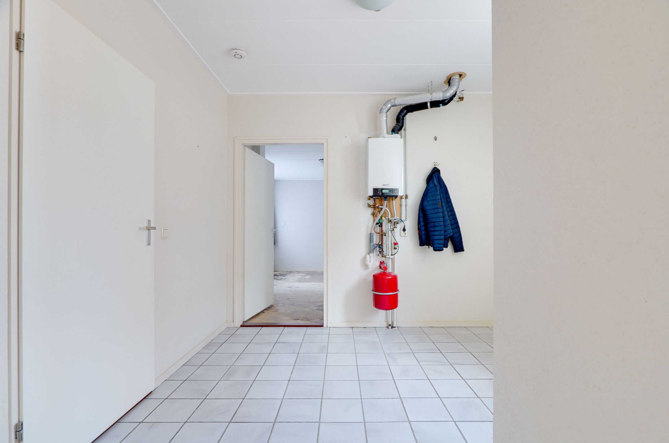 Photo 15 of Alberdaweg 37