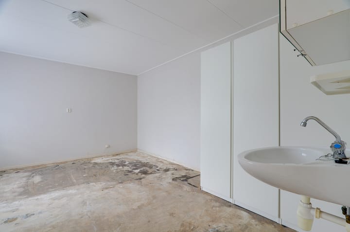 Photo 16 of Alberdaweg 37