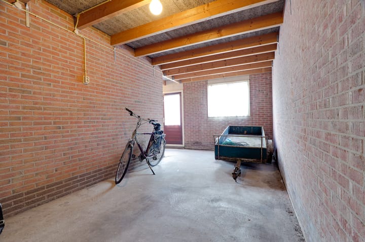 Photo 22 of Alberdaweg 37