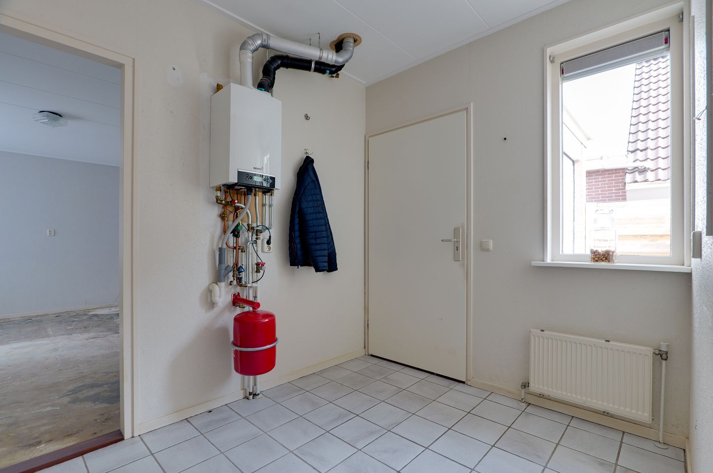 Photo 19 of Alberdaweg 37