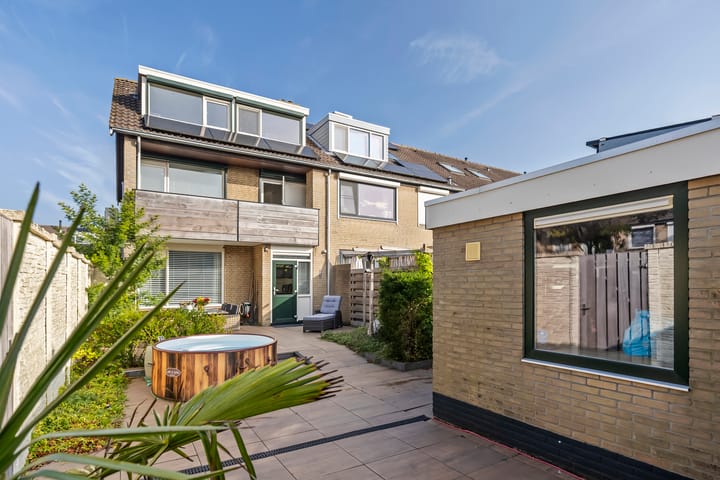 Foto 1 van Wieling 41