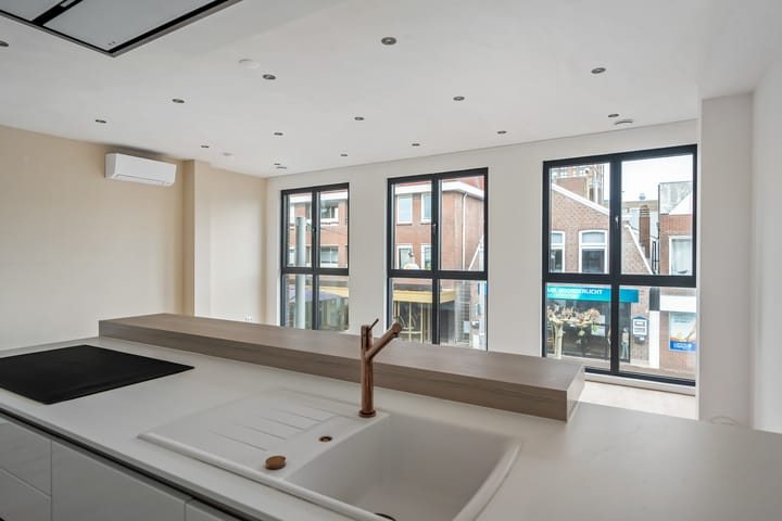 Photo 12 of Dracht 136-B