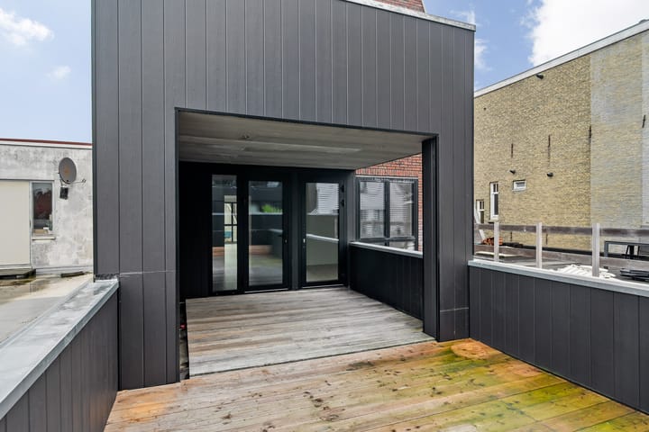 Photo 28 of Dracht 136-B