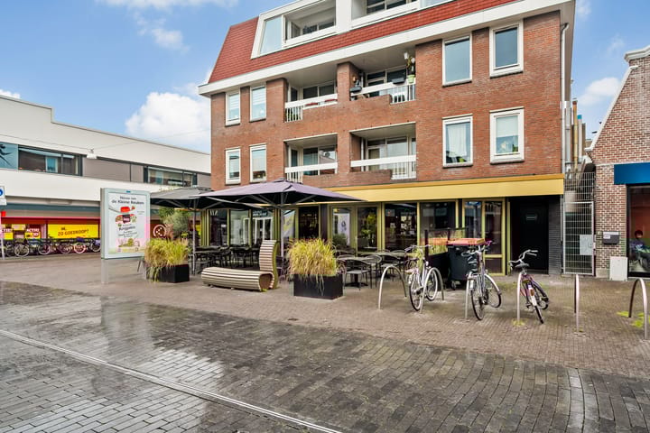 Photo 34 of Dracht 136-B