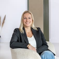 Jolanda van der Zee - Administratief Medewerker