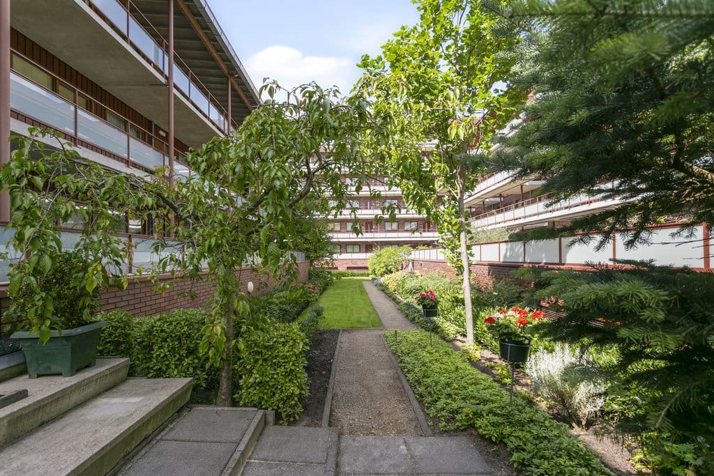 Foto 23 van Willem II-plein 20