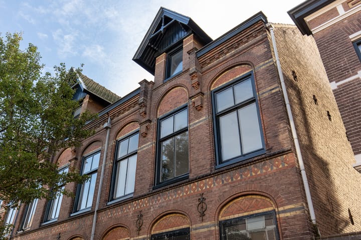 Photo 32 of Johan van Vlietstraat 81-RD