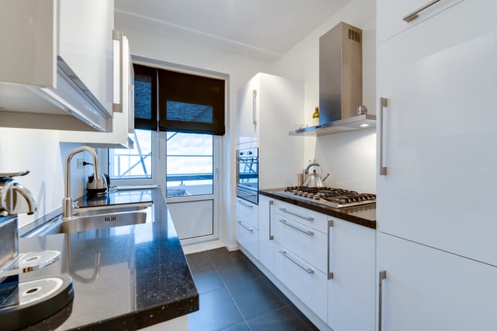 Photo 4 of Van Nijenrodeweg 51