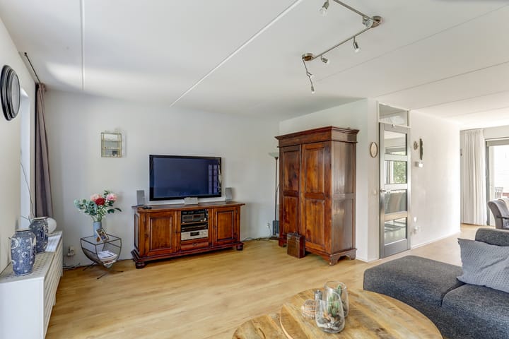 Foto 9 van Jupiterweg 11