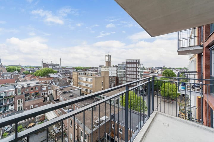 Foto 12 van Plein 1944 133-A