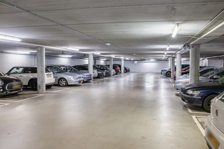 Foto 19 van Plein 1944 133-A