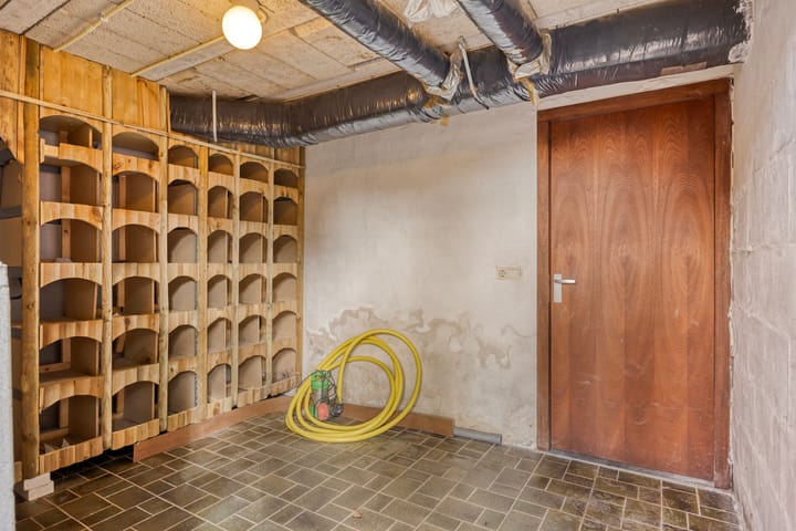 Photo 37 of de Laurier 16