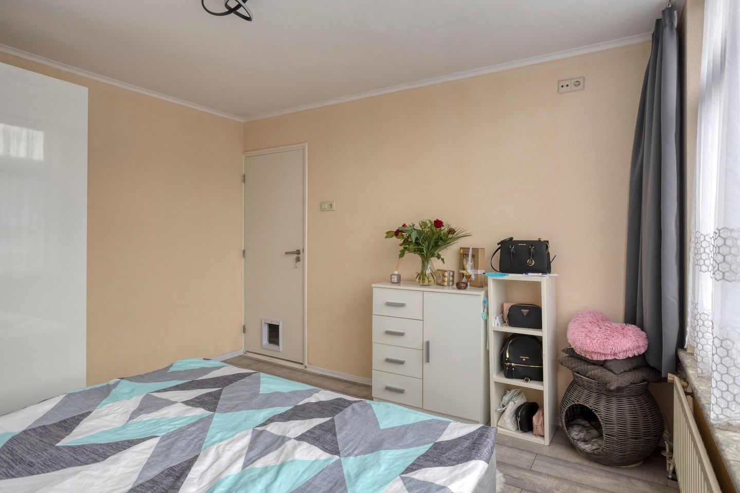 Foto 19 van Hazelaarstraat 16