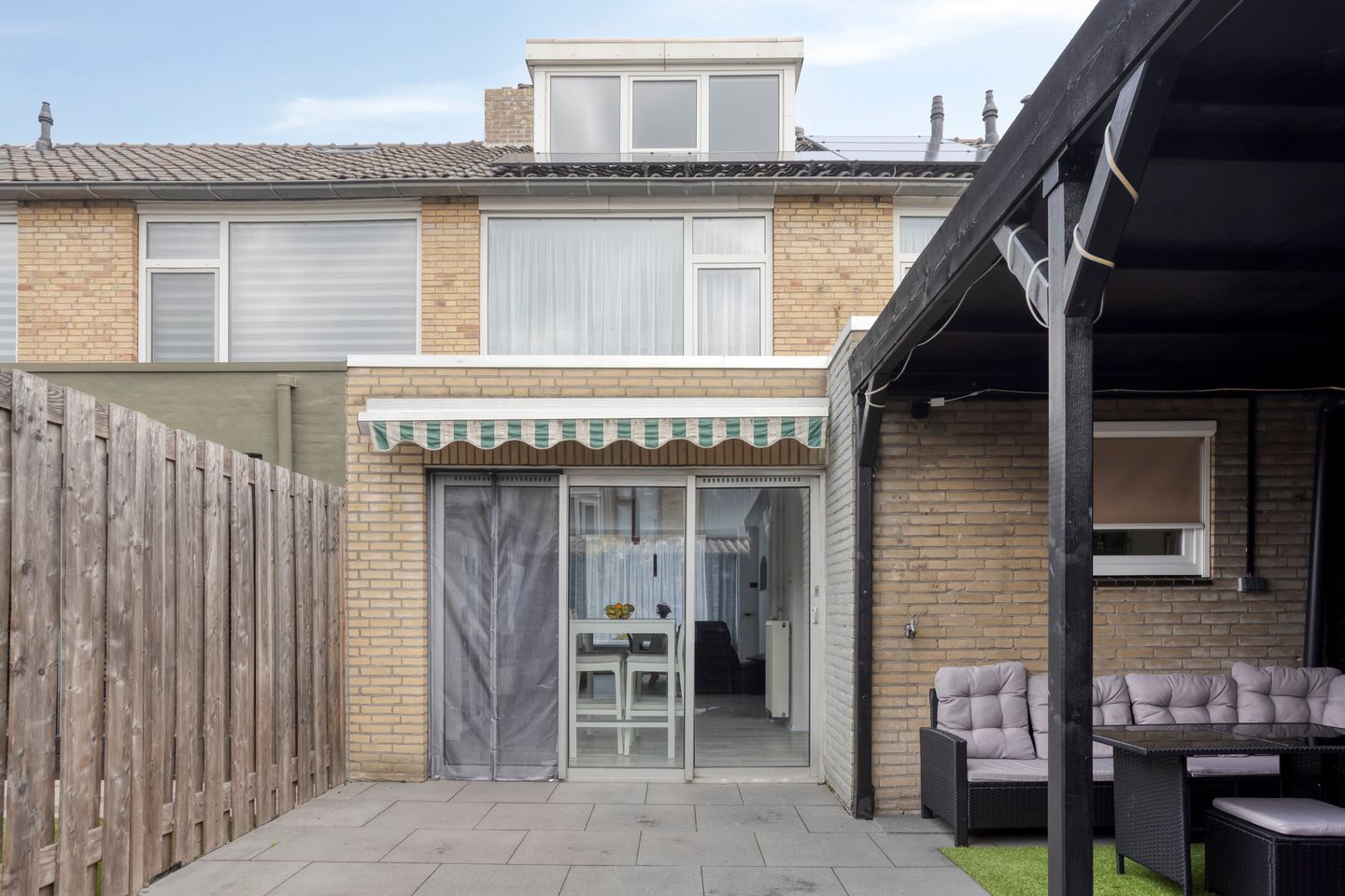 Foto 29 van Hazelaarstraat 16