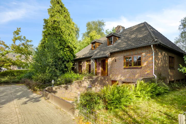 Photo 54 of de Laurier 16