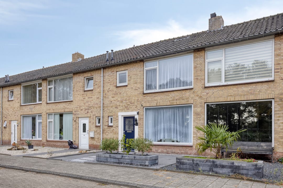 Foto 32 van Hazelaarstraat 16