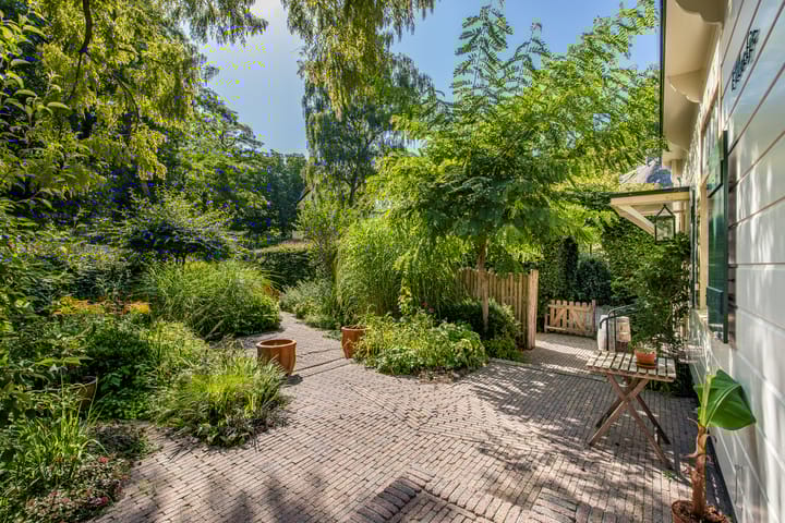 Foto 4 van Nieuwlarenweg 17