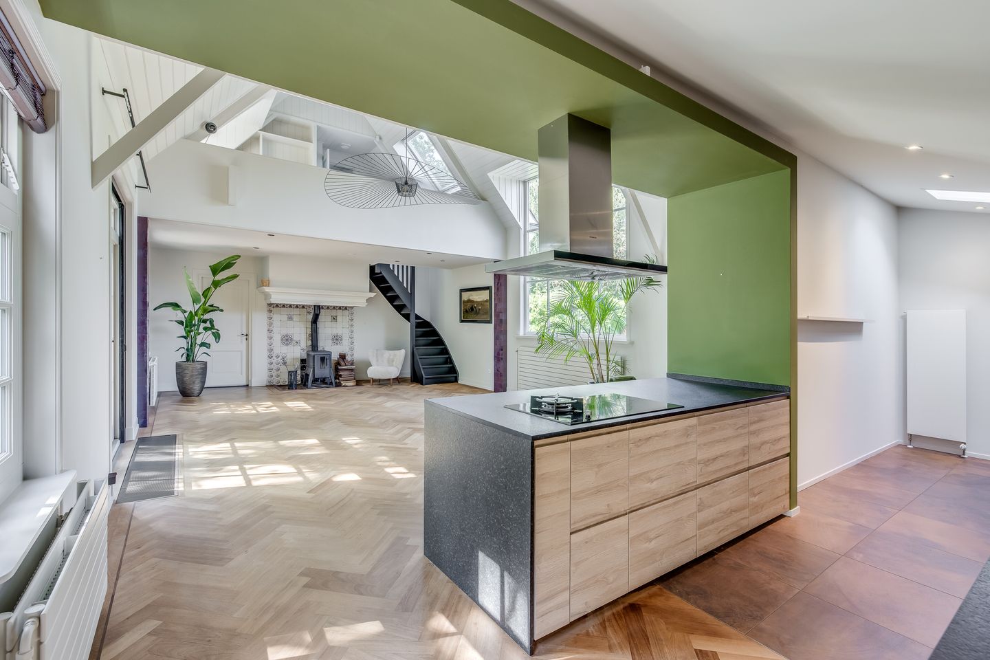 Foto 10 van Nieuwlarenweg 17