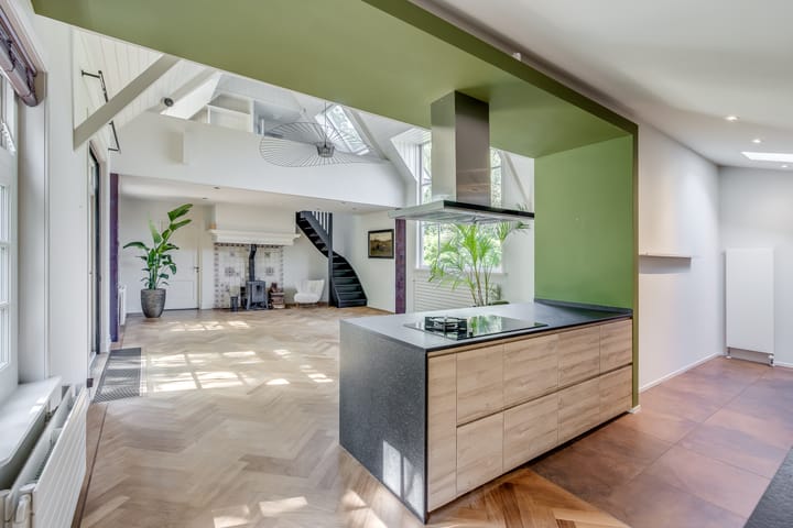 Foto 10 van Nieuwlarenweg 17