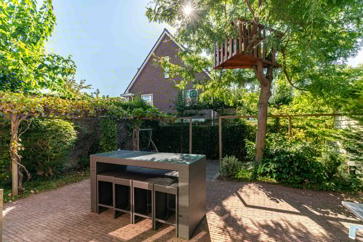 Foto 17 van Guirlande 67