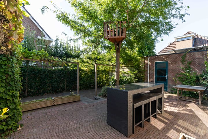 Foto 18 van Guirlande 67