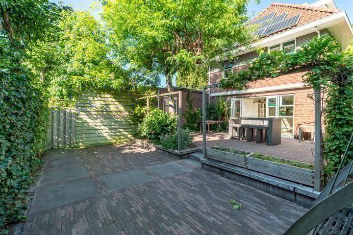 Foto 20 van Guirlande 67