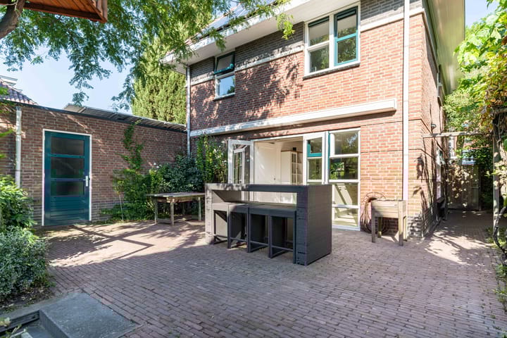 Foto 21 van Guirlande 67