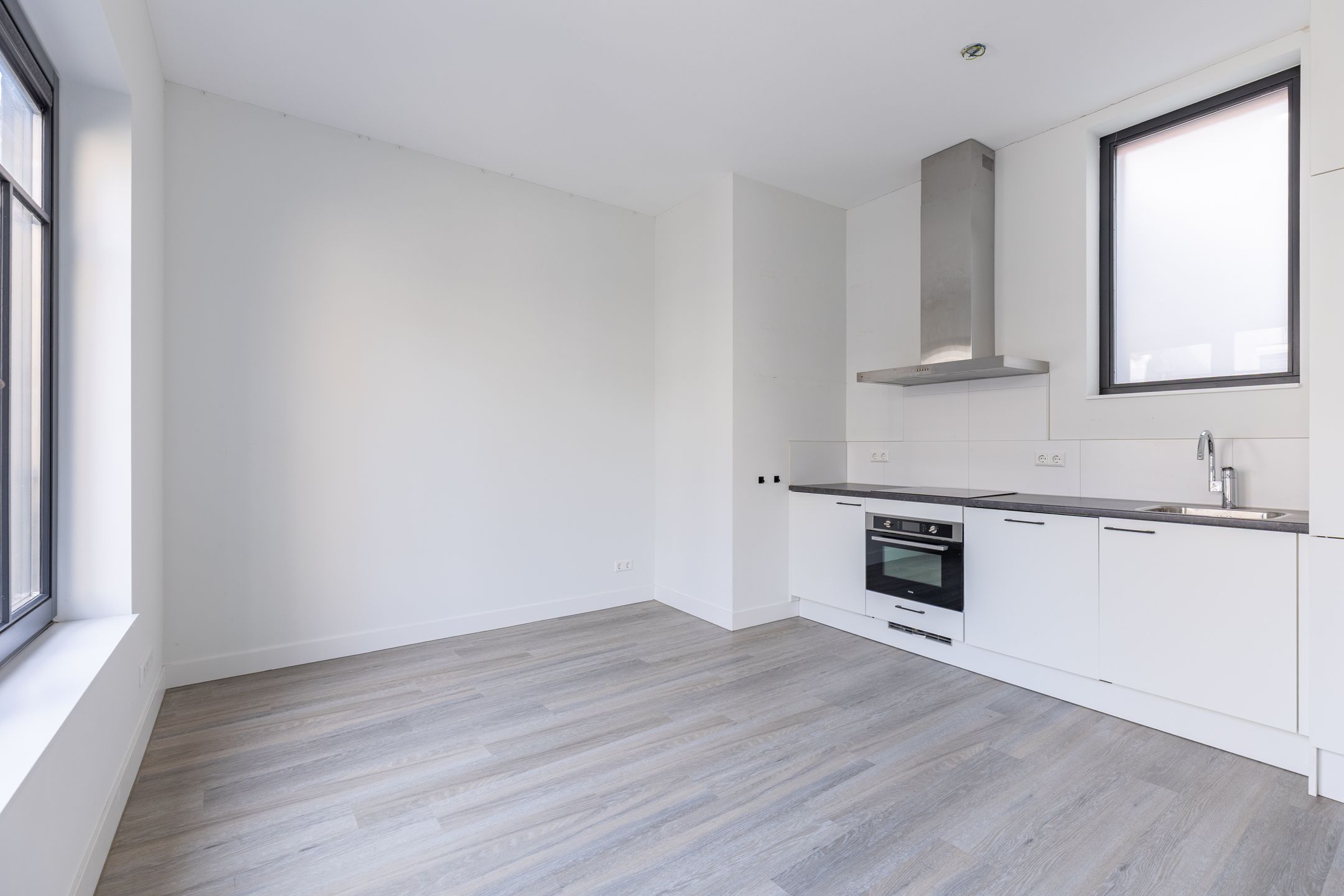 Foto 6 van Laat 88-B