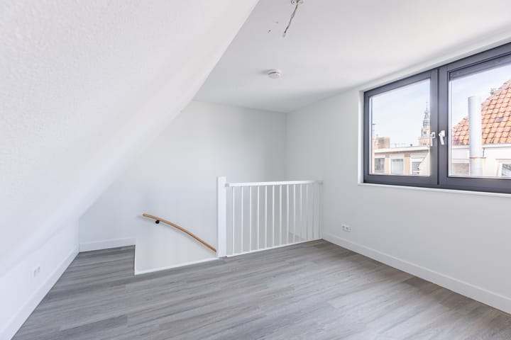 Foto 12 van Laat 88-B