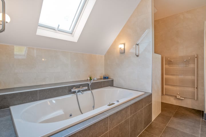 Foto 56 van Callenfelsweg 3