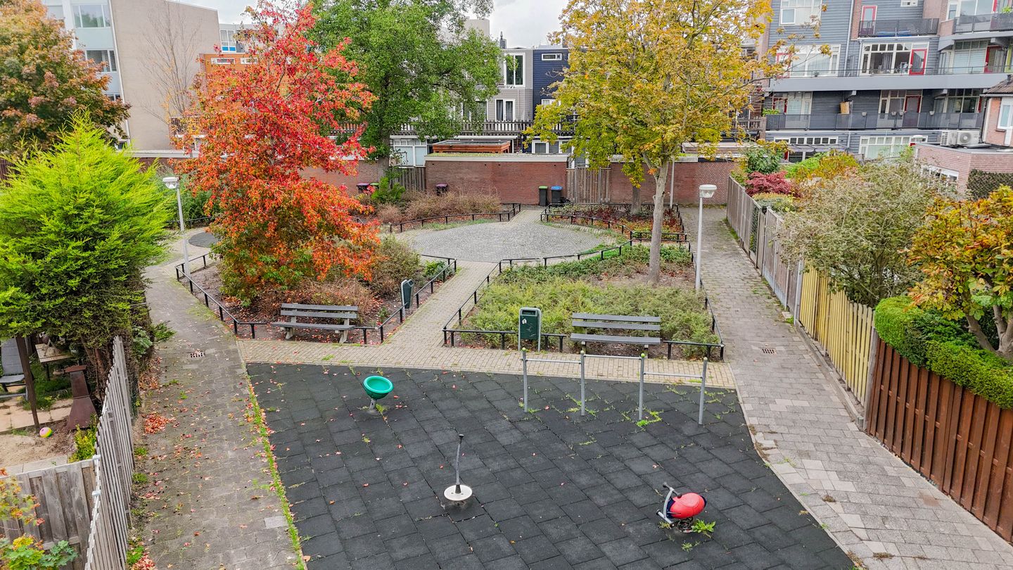 Foto 44 van J.C. Sterrenburgstraat 23