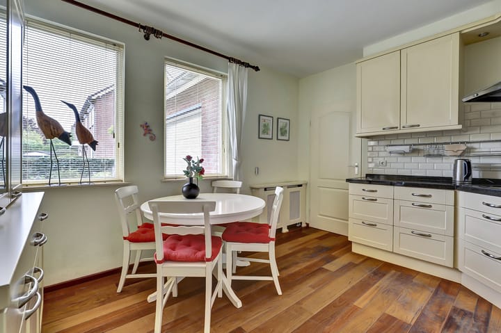 Photo 13 of Schout Smoldersstraat 4