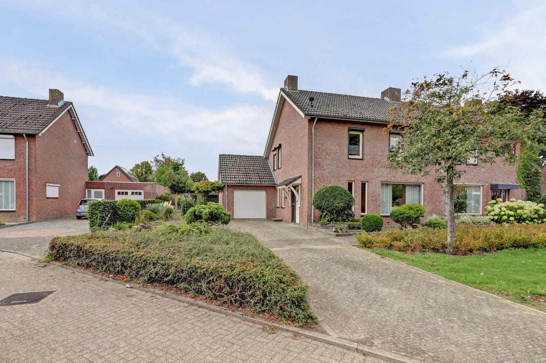 Foto 43 van Schout Smoldersstraat 4