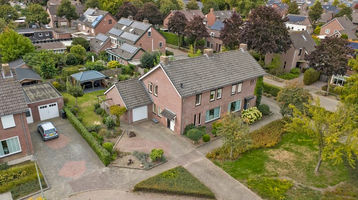 Photo 44 of Schout Smoldersstraat 4