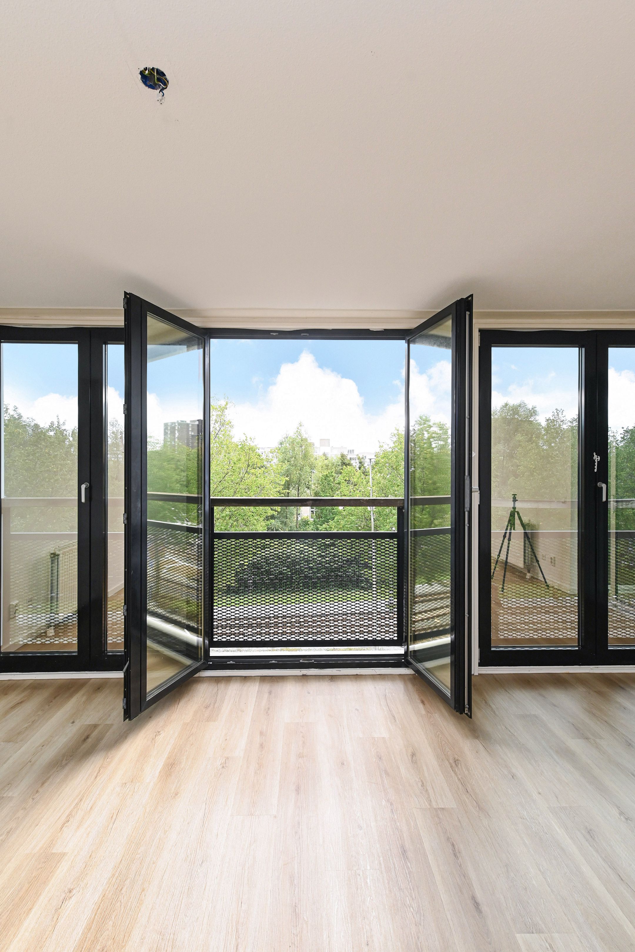 Foto 15 van Nederlandlaan 228