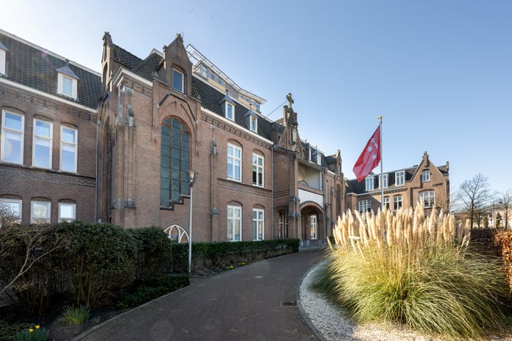 Photo 2 of Kamperlaan 46