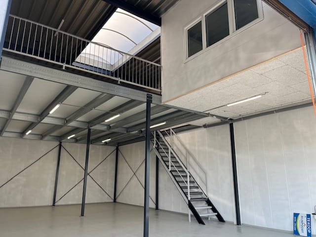 Bekijk foto 5 van Schipluidenseweg 10