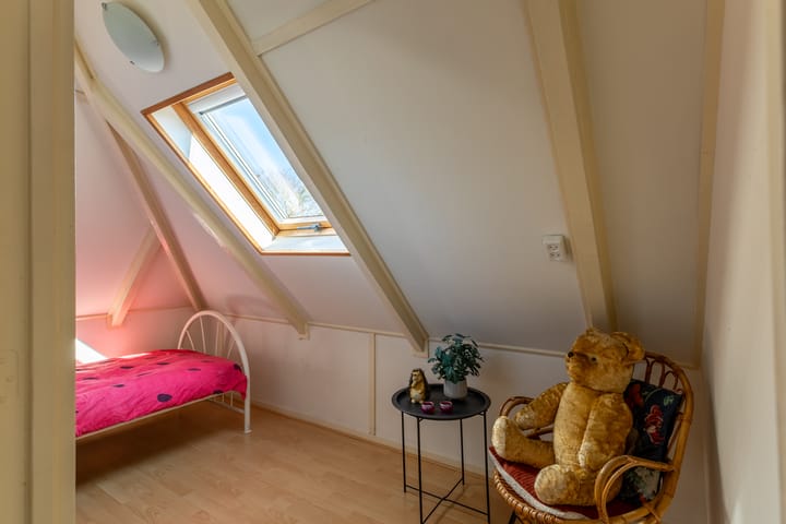 Photo 20 of Hoofdstraat 19