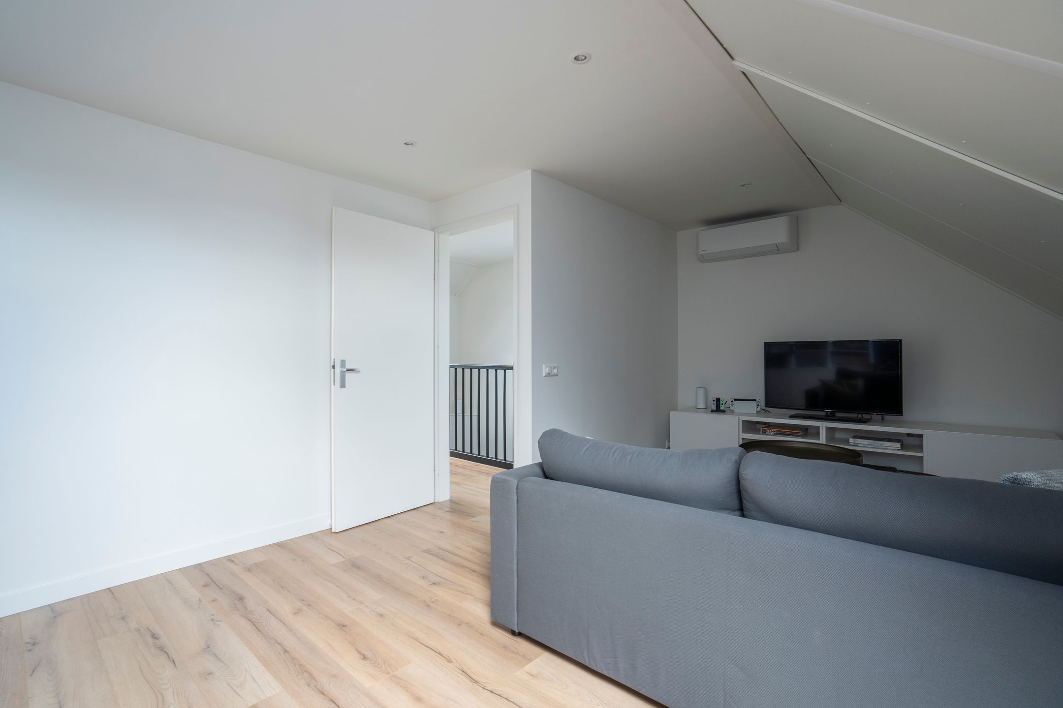 Foto 30 van Spiegellaan 12