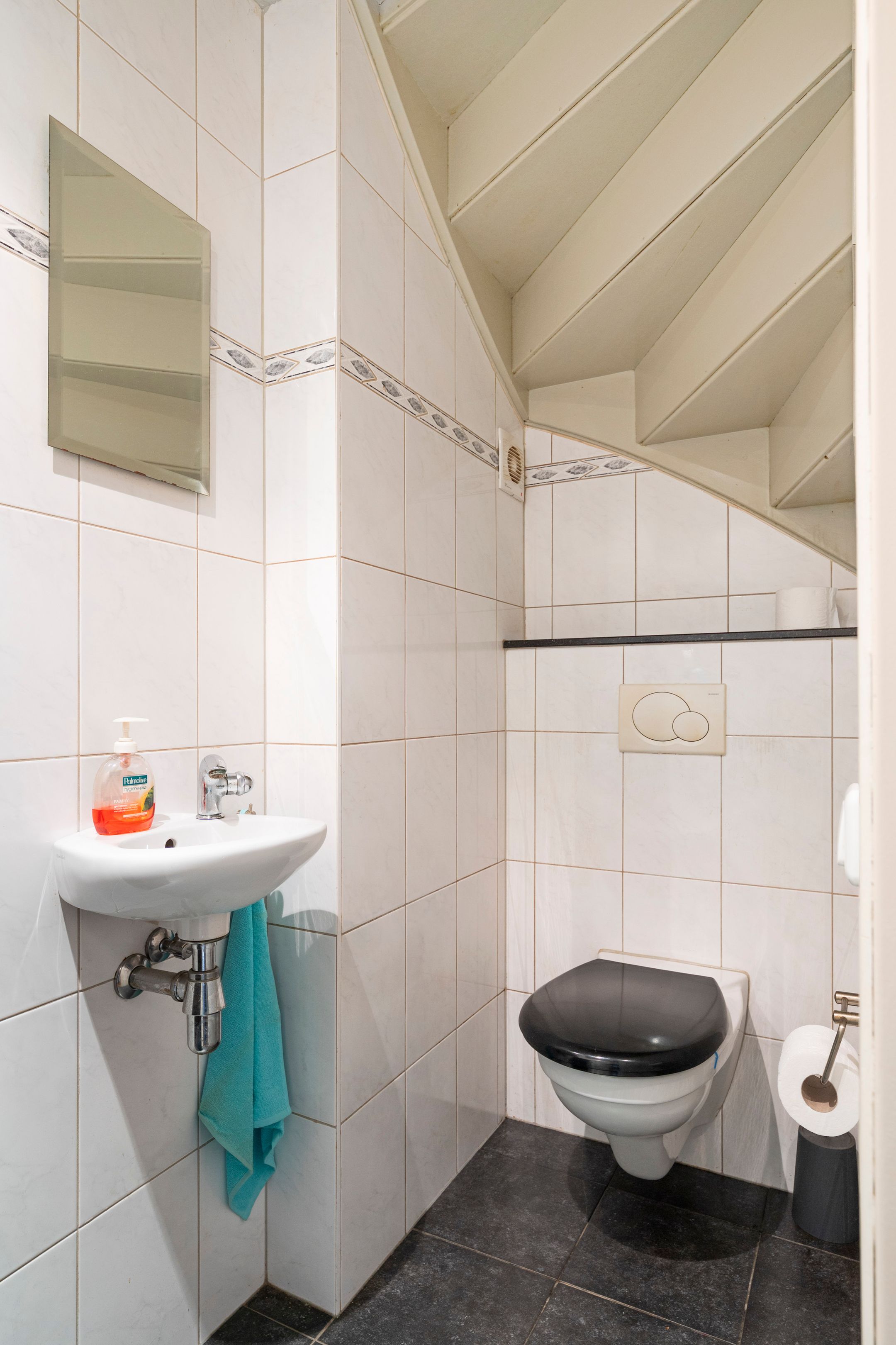 Foto 15 van Burg Kurversstraat 29