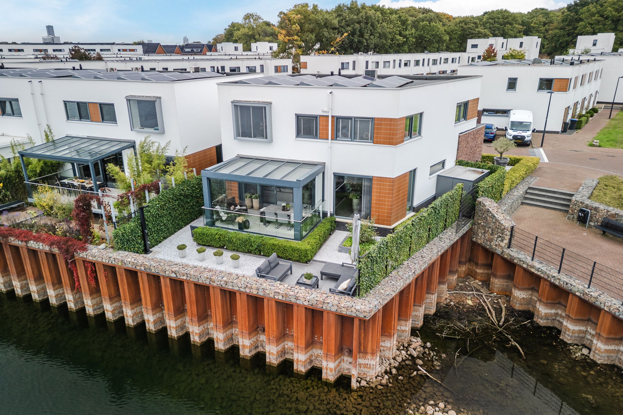 Photo 3 of Oeverzwaluw 13