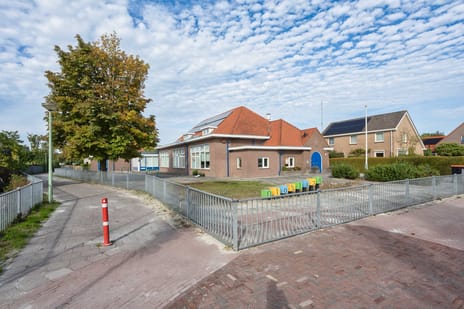 View photos