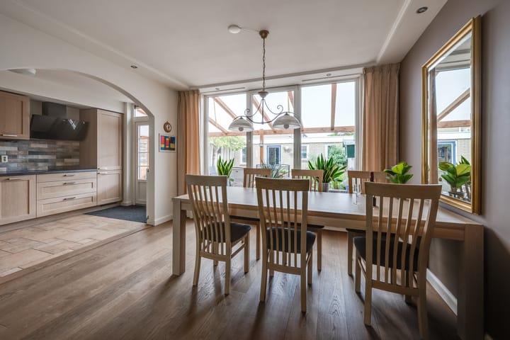 Foto 10 van Marnixstraat 13