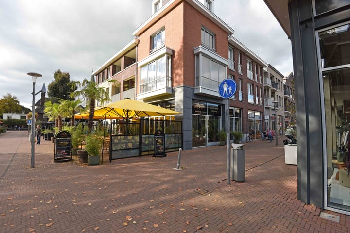 Foto 3 van Marktplein 10-02