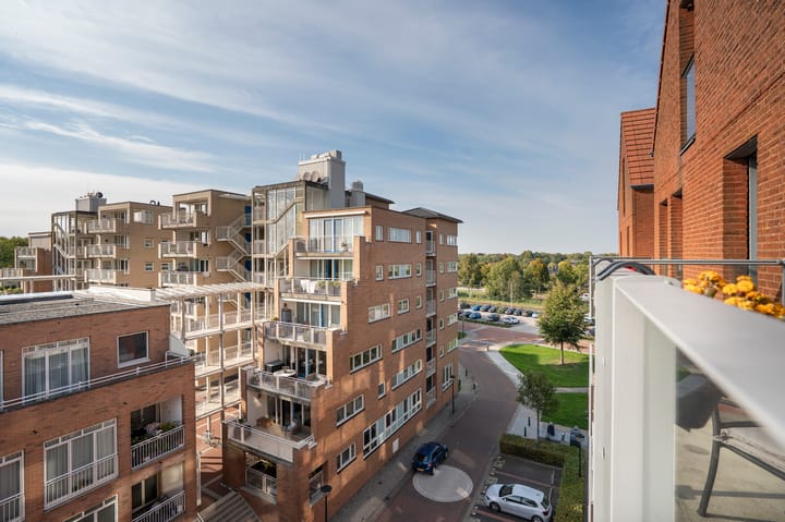 Photo 27 of Vogelsangstraat 78