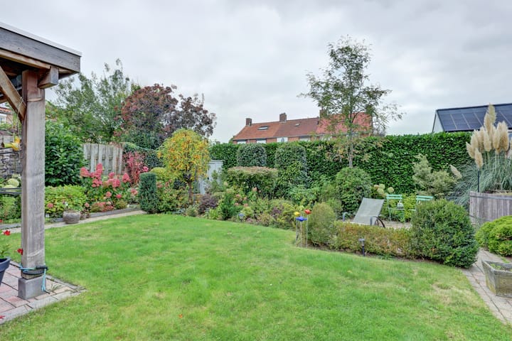 Foto 26 van Burgemeester Claessenstraat 1