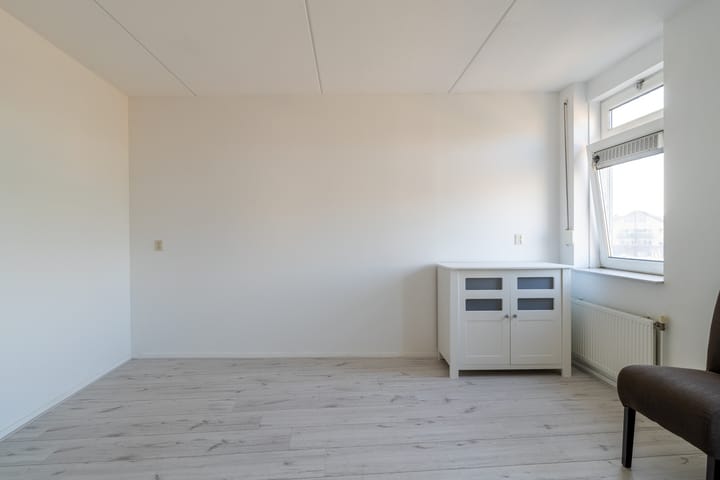 Foto 16 van Goudenregenhof 9